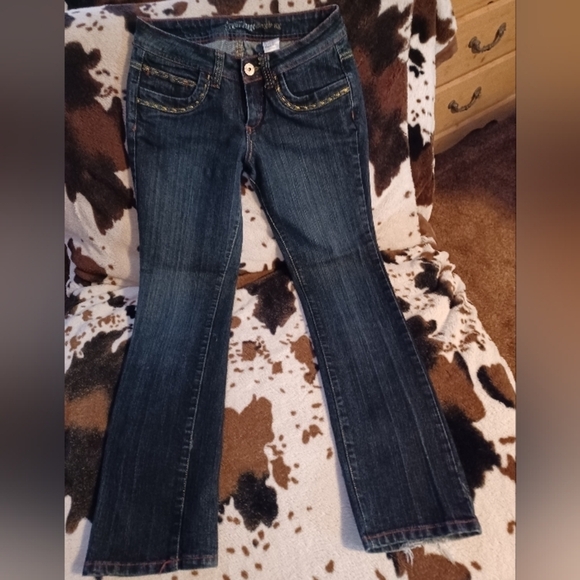 FARLOW STRAIGHT LEG JEANS, SIZE 9. - Picture 2 of 10